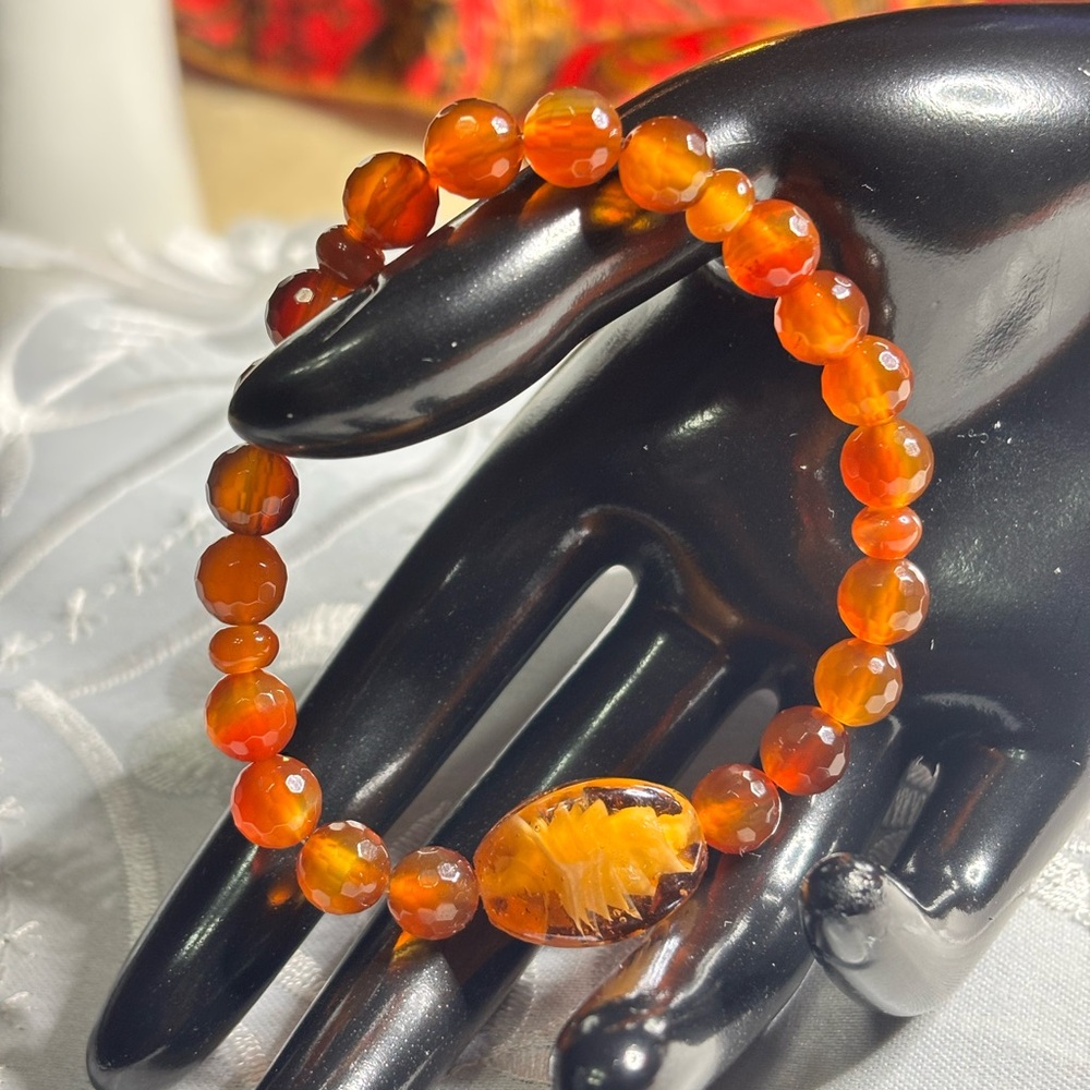 Handmade Carnelian Orange Beaded Stretch Bracelet with Orange Lamp work Focal - Picture 6 of 7